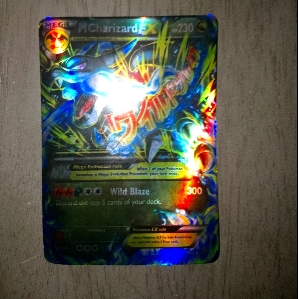 Pokemon Charizard Mega